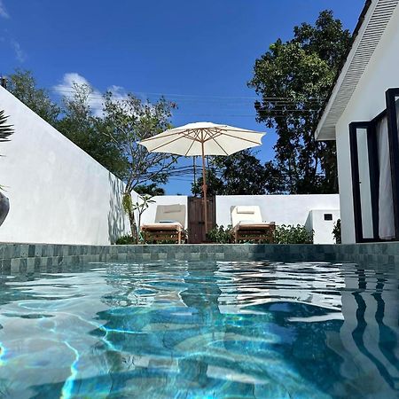 Arau House Villa Buitenkant foto