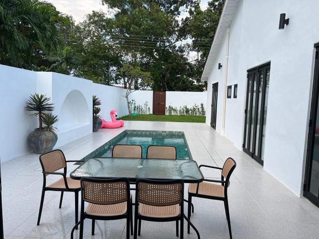 Arau House Villa Buitenkant foto